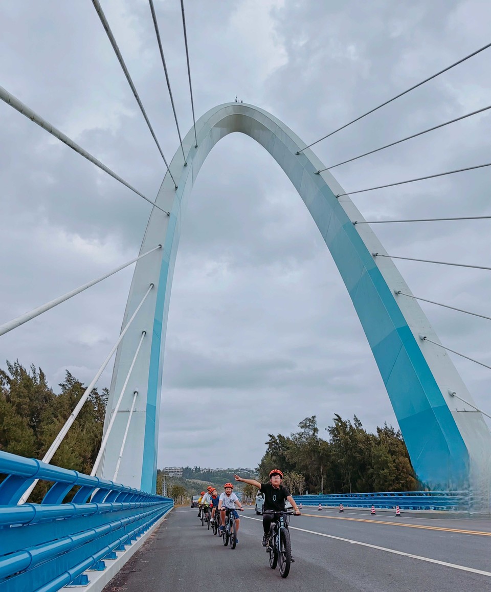 e85331580757d623e3f8093016aecbe2