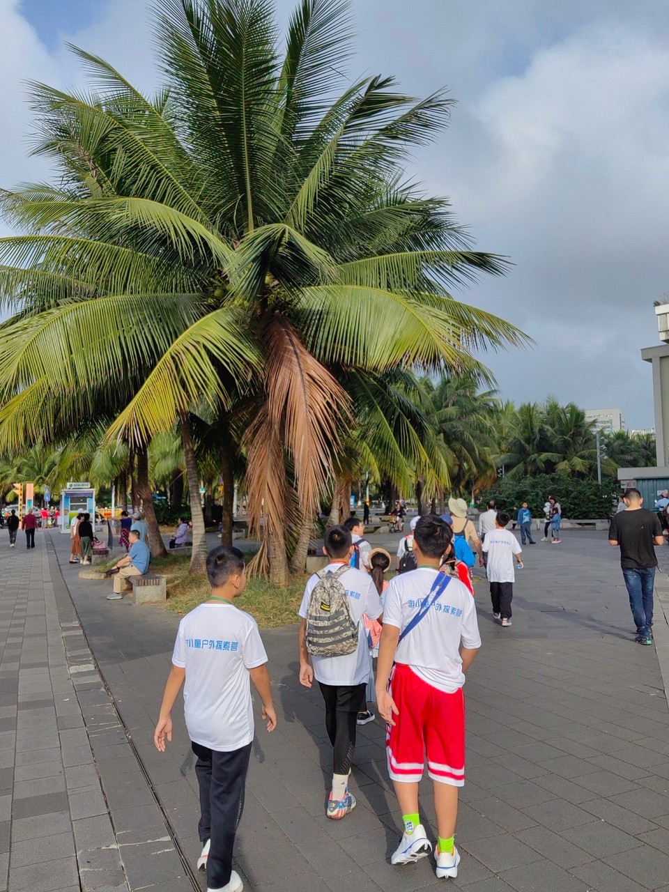 eb8c5c30ab86f15aff7dd2c039b193f2