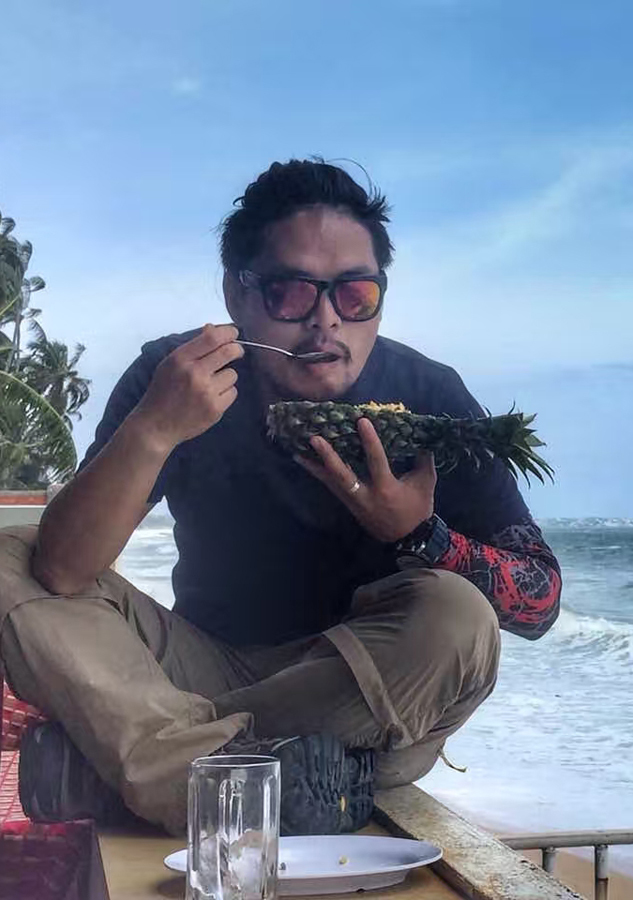 你想听络腮麻胡子萌大叔讲述催人泪下的旅行故事吗?