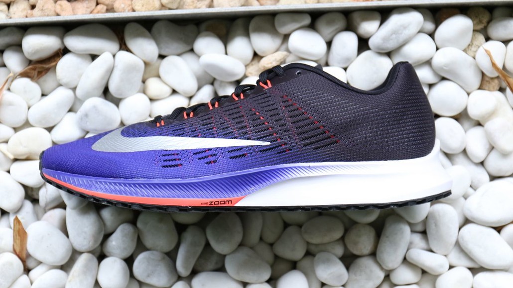 稳扎稳打的快跑鞋nikezoomelite9