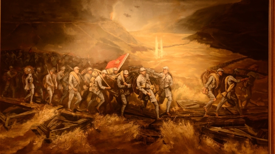 深刻理解党历史上第一个28年的峥嵘岁月.