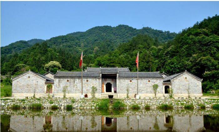 【红色旅游】千里挺进大别山,走进安徽金寨红军广场,感受炮火的洗礼!