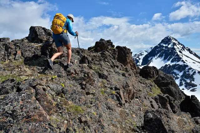 这些徒步登山中的基本步伐你懂多少