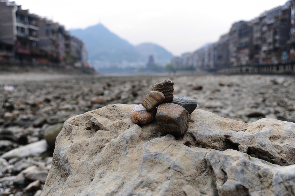 客服热线:                       三石户外旅行网 轻户外摄影