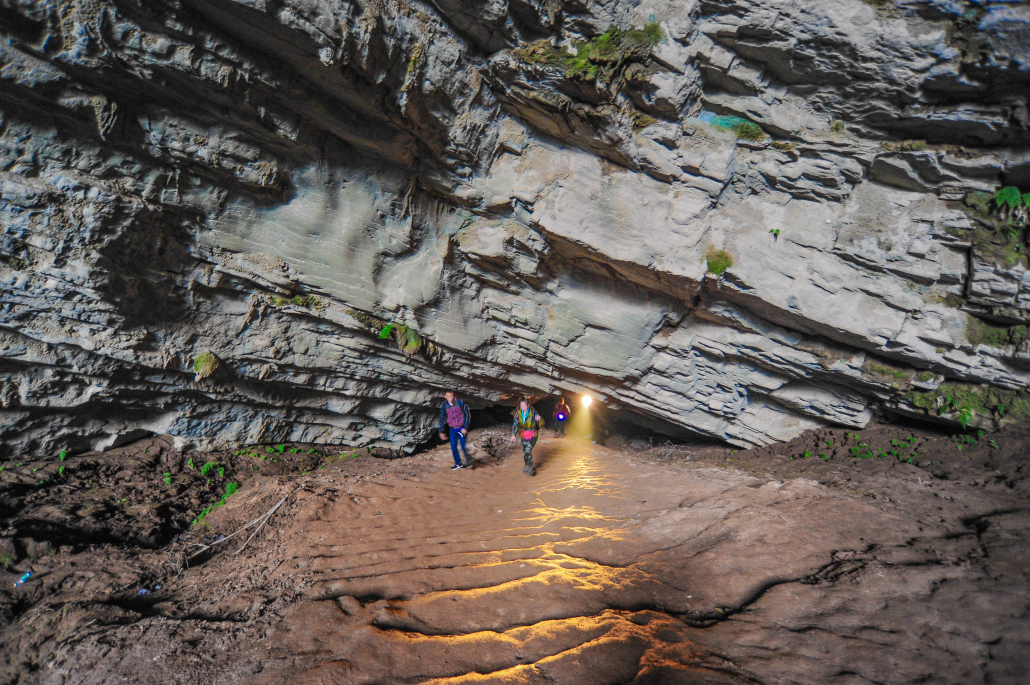 欢迎访问三石户外旅行网                  客服热线