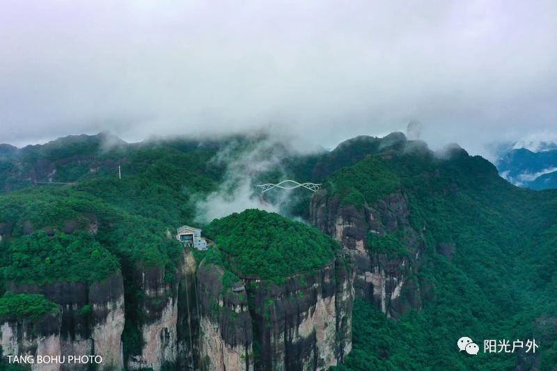 隐藏在台州的小众旅游地神仙居，千峰林立云雾缭绕宛如人间