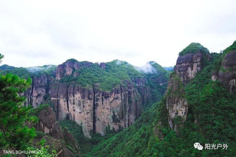隐藏在台州的小众旅游地神仙居，千峰林立云雾缭绕宛如人间