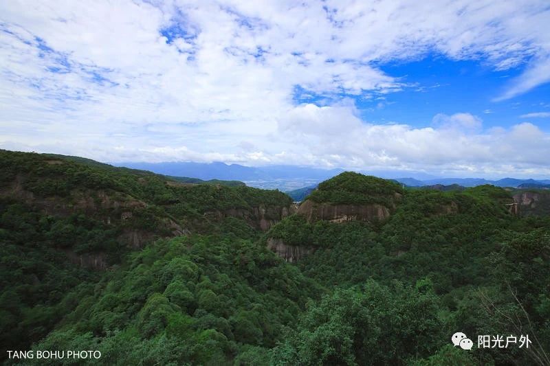 隐藏在台州的小众旅游地神仙居，千峰林立云雾缭绕宛如人间
