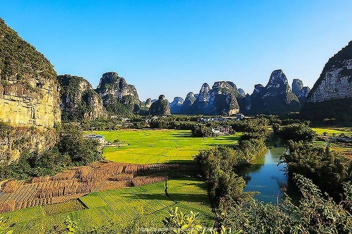 广西德天瀑布,通灵大峡谷,巴马长寿之乡五天四晚高铁行