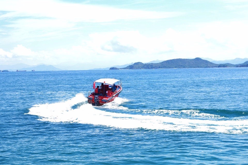 【大甲岛露营】8.05-06:大辣甲岛狂欢,快艇冲浪,浮潜寻珊瑚