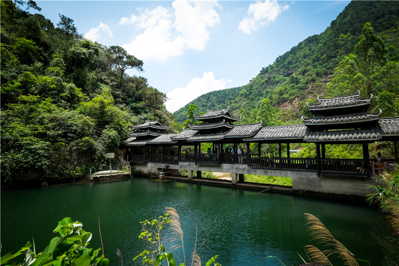 【肇庆紫云谷】探寻隐匿千年的古老砚坑,一个媲美九寨沟的玩水天堂