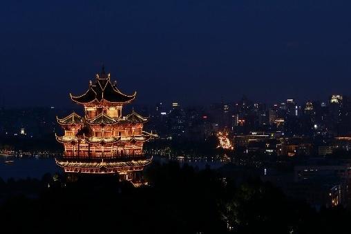 【每周五固定活动】吴山夜爬 过健康生活 走健康之路