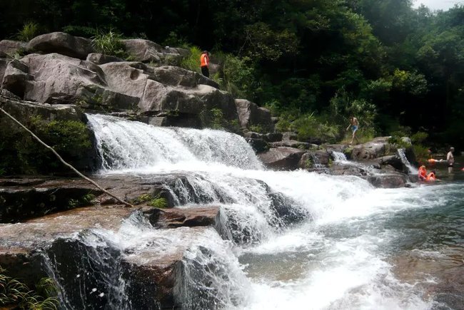 2015年6月21號閩侯大清坑溯溪泡水