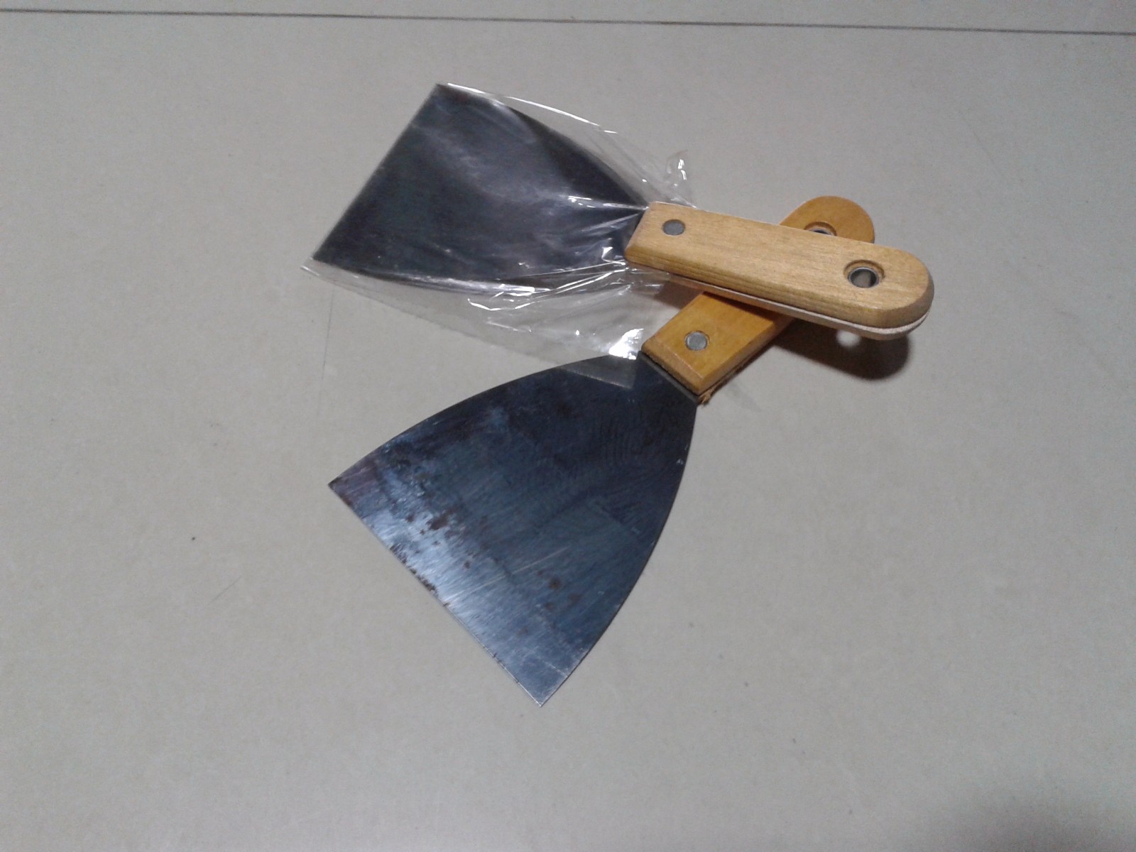 木柄油灰刀1寸~5寸