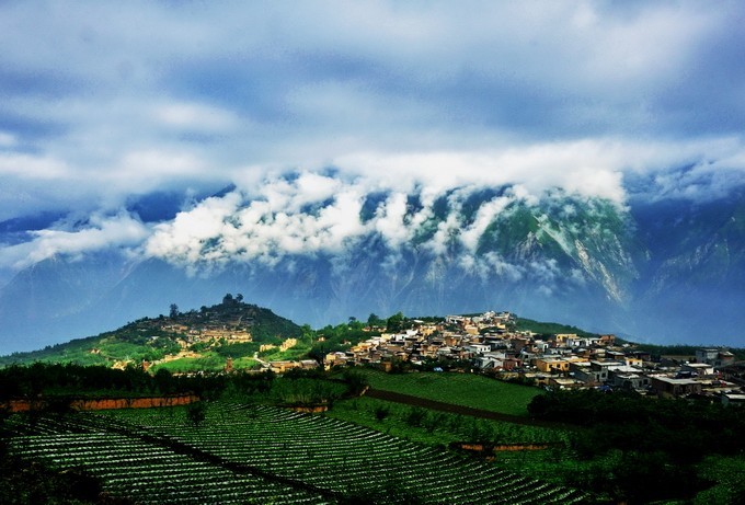 赏雪景,跳锅庄~萝卜寨篝火星空烧烤