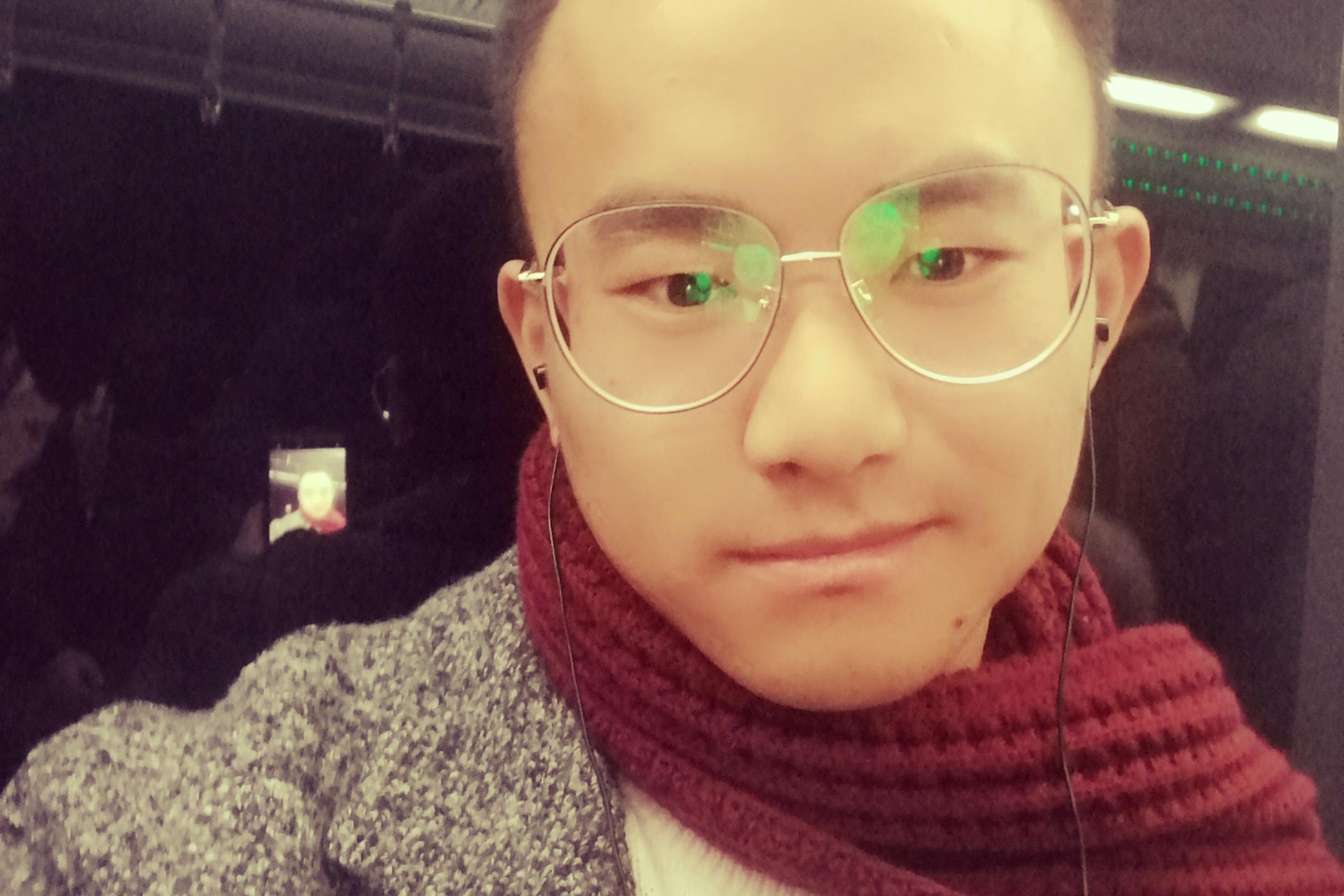 (庞聪 最好的爱情可能是寻找到内心里最深处和柔软的角落.