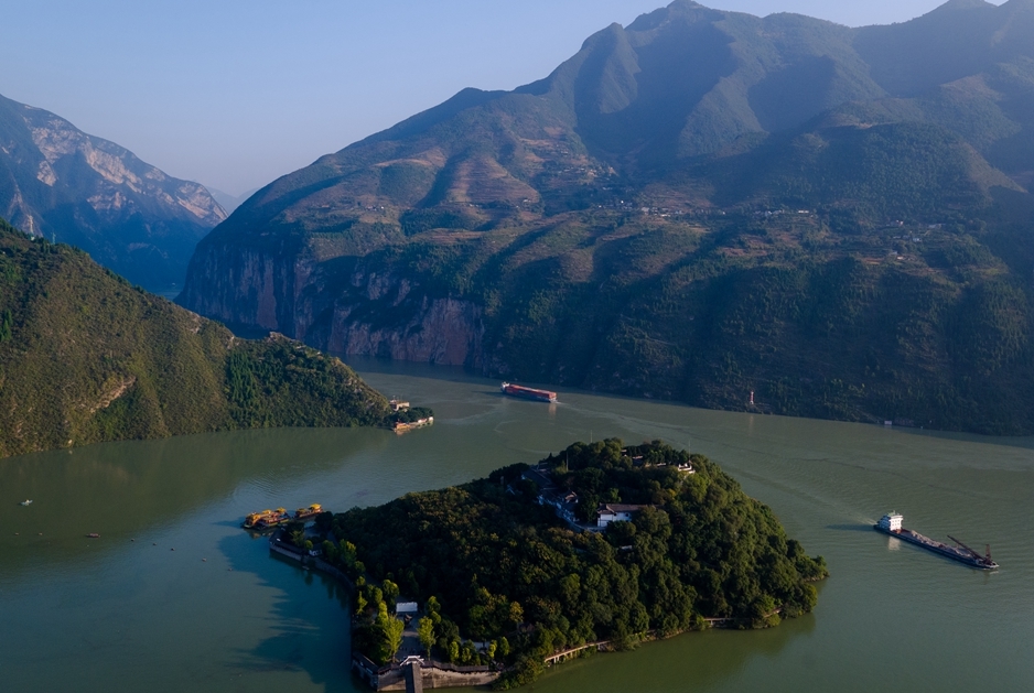 10月3日6日徒步三峡之巅夔门