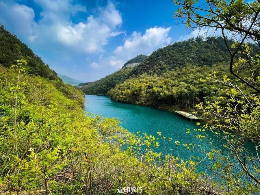 2徒步莫干山原始森林山脊线,溪瀑高悬,翡冷翠湖,亮洞崖-葛岭仙境-在线