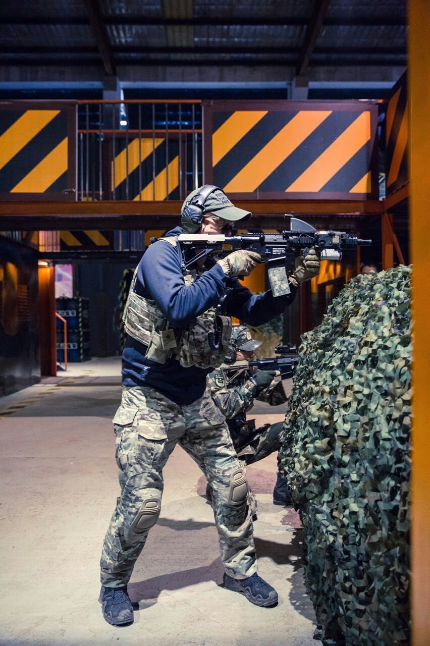 无兄弟不青春!如此高逼格的真人cs玩一次只需28元