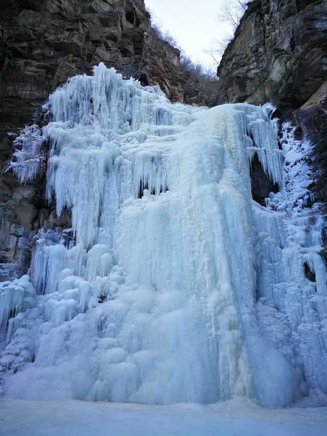 全网寻找金牌驴友,双龙峡踏冰穿越赏冰瀑摄影之旅.