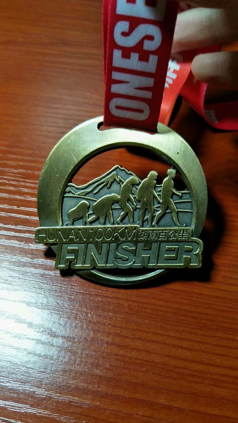 湖南百里毅行我只能说男默女泪