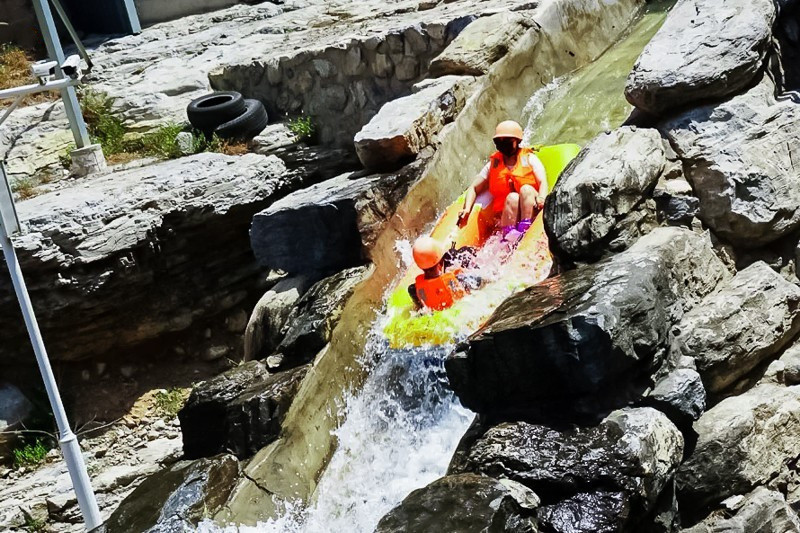 北京周邊遊樂谷銀灘漂流一日遊醉大落差急速高山峽谷漂流體驗自駕天天