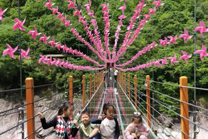 【周末-徒步】10.17-18号|燕子河大峡谷+九峰十三洞2日游
