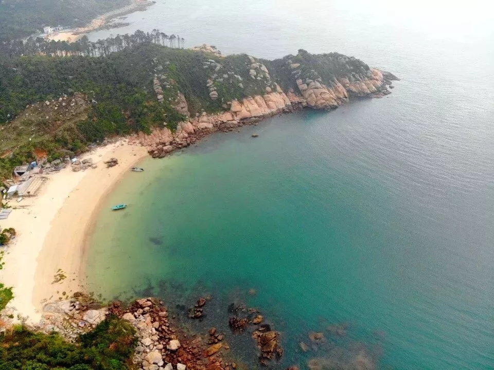 惠州巽寮灣荒島沙灘露營,燒烤bbq,玩轉桑洲島,熒光音樂晚會,帆船出海