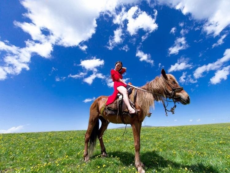 端午探寻草原处女地北京最近火山草原辉腾锡勒草原黄花沟三日摄影之旅