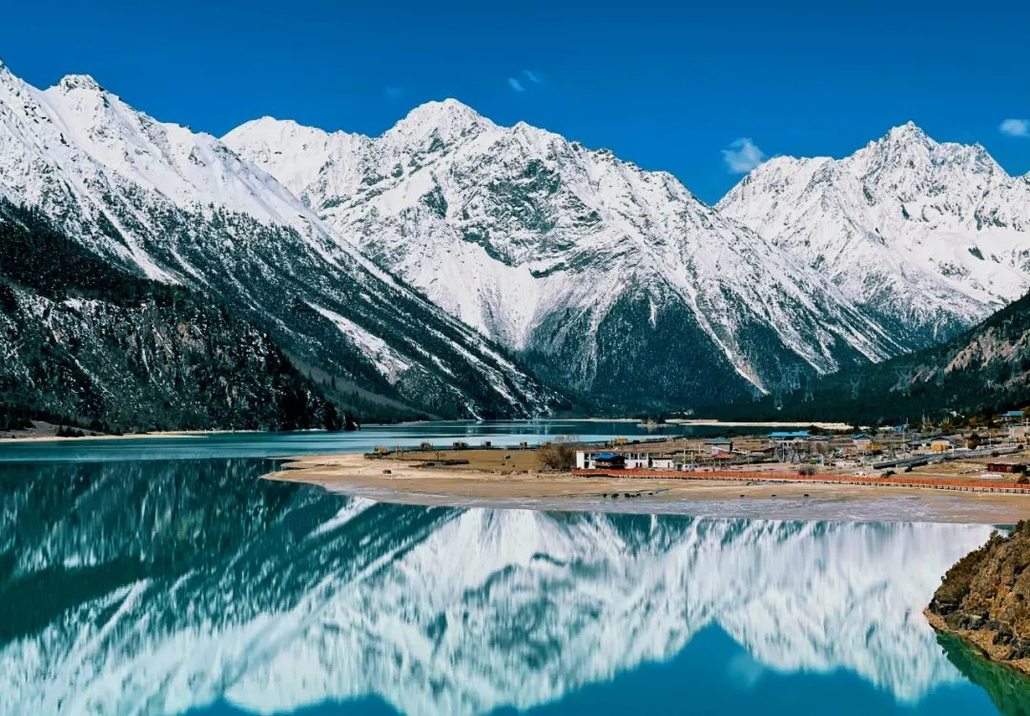 山南林芝大环线炸裂来袭!7天7夜,圣山神湖,颜值顶配!性价比绝了!