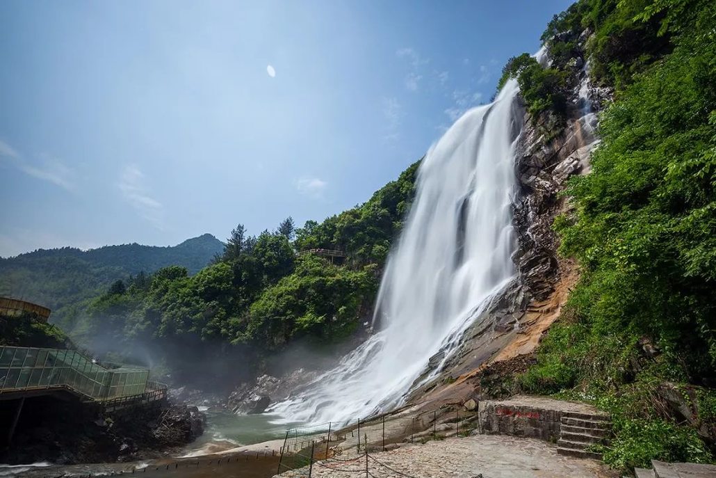 【国庆专线】挺进大别山,重走红军路,深入龙井峡,登1777白马尖!