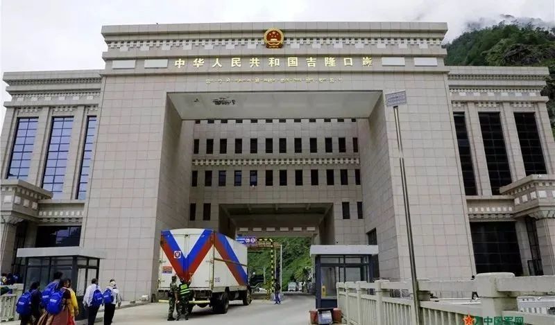 2021年探秘世界第三极西藏阿里大北线拉萨珠峰吉隆沟