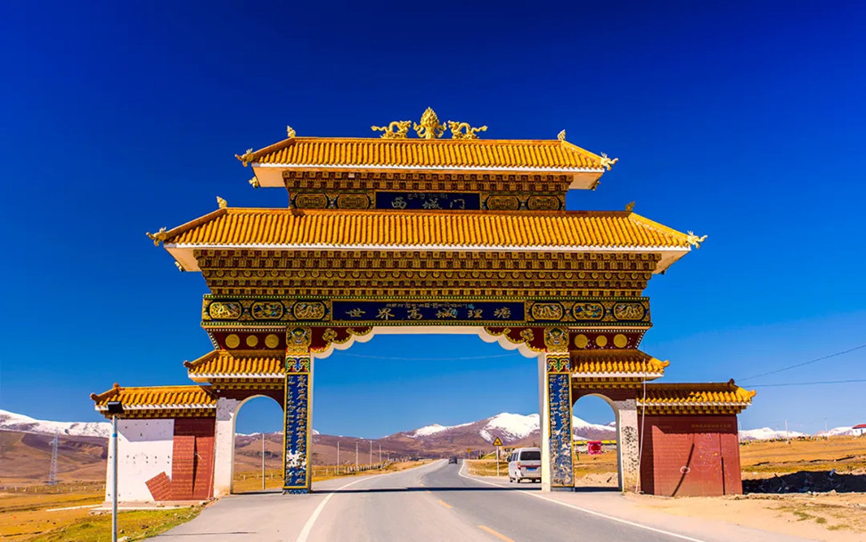 2022年川藏线滇藏线稻城亚丁理塘梅里雪山盐井古盐田然乌湖米堆冰川