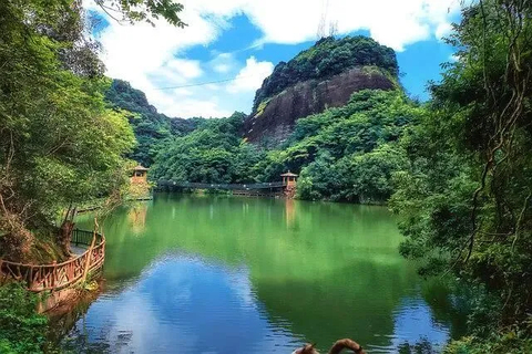 【9月19日|周六-对湖北籍免门票】江西东浒寨轻徒步游玩，打卡丹霞绝壁+石窟瀑布-免费体验飞拉达！！