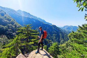 2022.9.3-4白云后山--五道潭-拜石-五顷寺-石塔-后湖草原--摘星楼--净池沟26公里两天徒步穿越