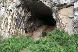 2023.3.12【乐平户外】打卡南太行--化布施天然溶洞一天9公里亲子休闲徒步赏花 品大锅烩菜