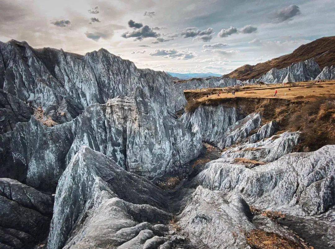 1605079494566734.jpeg 22c2b9a889c84fcd9d900abcf87e6c78.jpeg