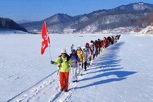 《卧龙潭》冰面休闲徒步一日游