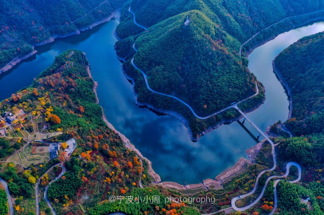 图片来源:宁波小小周宁波家喻户晓的村落——茅镬村深藏在四明山中的