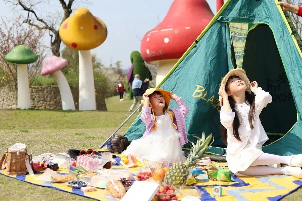 【毕业旅行】浪漫毕业季,一起趣露营,篝火晚会,bbq,亲子游戏,户外电影